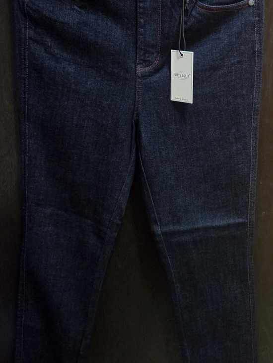 Judy Blue Denim - Judy Blue High Waist Heart Shaped Pocket Skinny Jeans Dark Wash 9/29